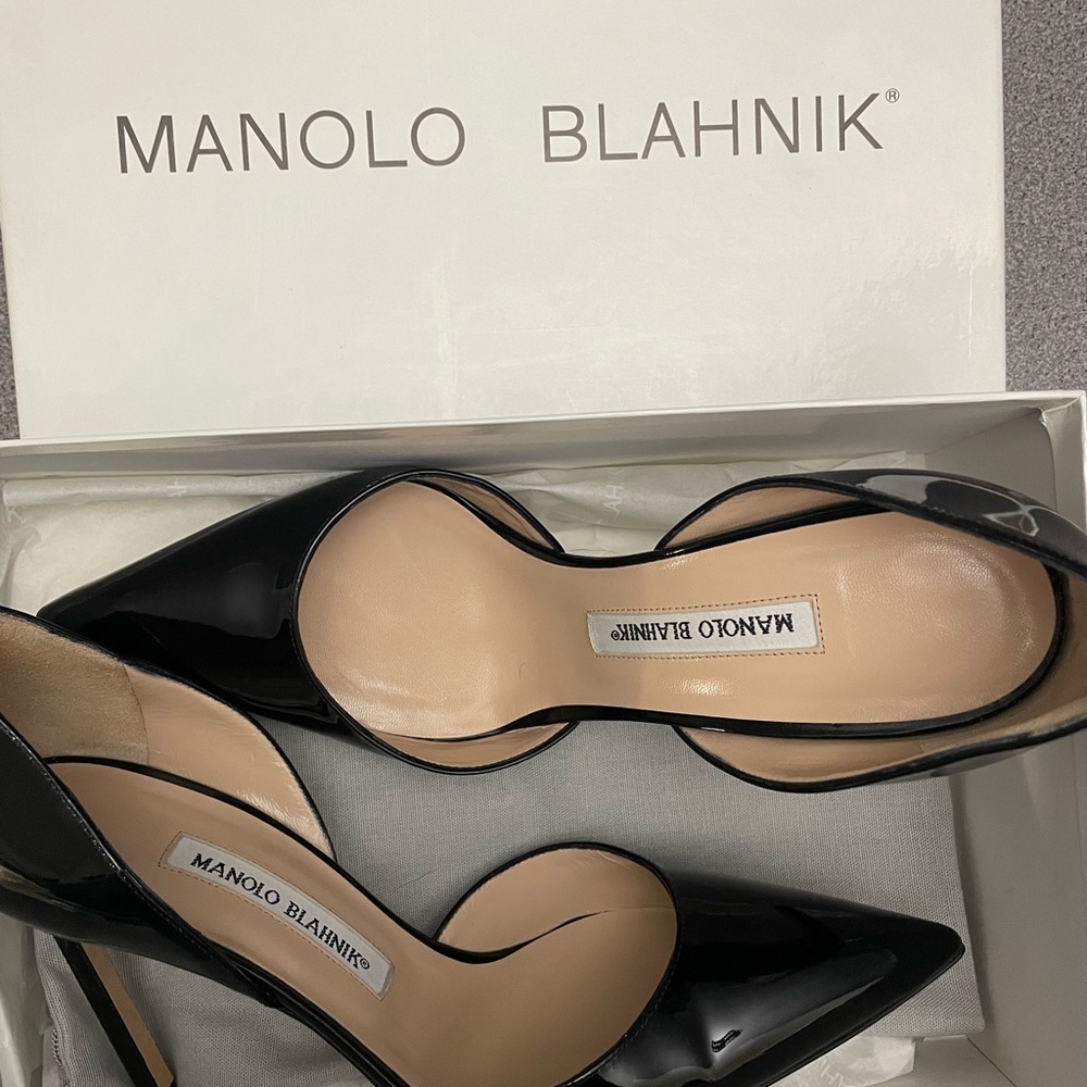 Manolo Blahnik Black Patent Leather Heels